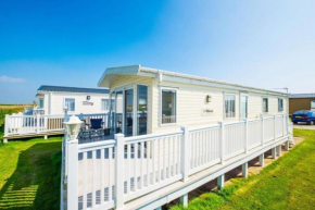 MP510 - Camber Sands Holiday Park - 3 Bed - Sleeps 8 Gated Deck- Amazing Marsh and Countryside Views